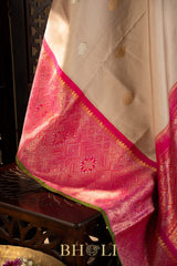 claasic handwoven silk by silk kuttu gadwal