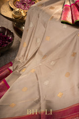 claasic handwoven silk by silk kuttu gadwal