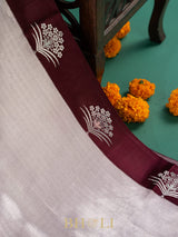 handwoven modern classic kaduwa buta wine border brocade banarasi