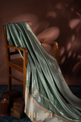 handwoven pure katan silk kaduwa buta with kora border banarasi