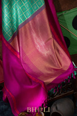 handwoven pure zari checkered big border korvai silk kanjivaram