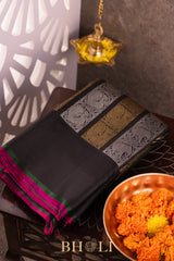 handwoven pure zari mulberry silk kanjivaram