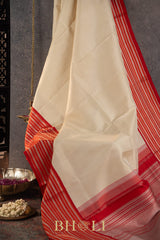 red and white classic pure silk mulberry korvai kanjivaram