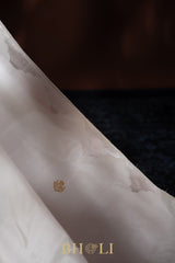 white banarasi with jute border kaduwa handwoven banarasi