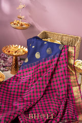 checkered pallu blue and raspberry pink kuttu gadwal