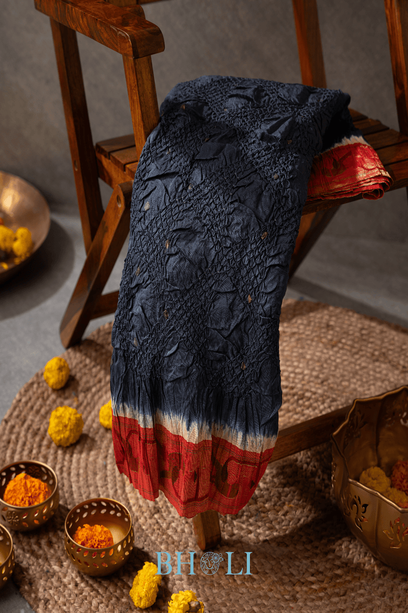 Handtied bandhini Authentic Pure Silk handwoven Yeola Paithani
