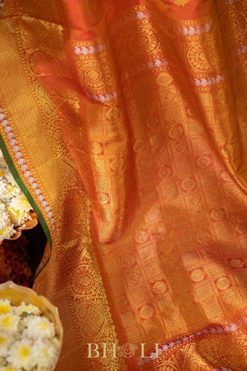 handwoven checkered kuttu pure silk gadwal