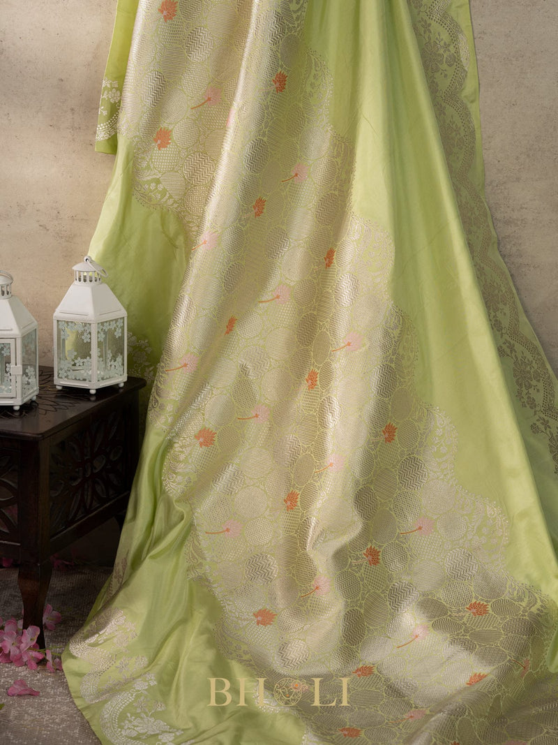 handwoven conceptual kaduwa jaal pure katan banarasi