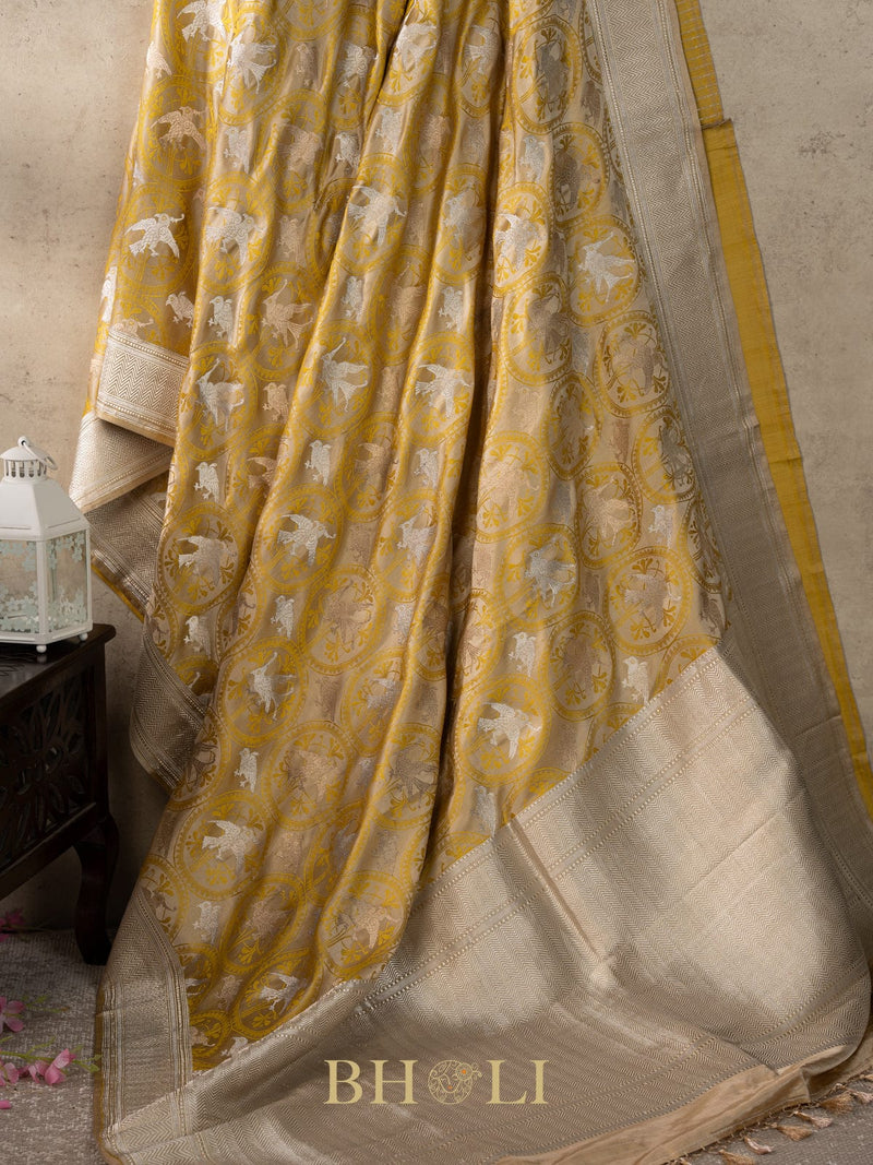 handwoven full kaduwa mashru gaji banarasi