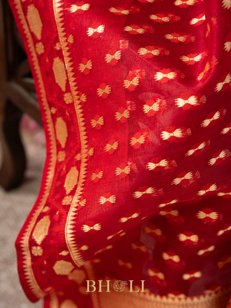 handwoven gold zari pure kora silk banarasi