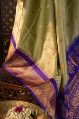 handwoven green kuttu silk by silk gadwal