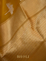 handwoven kaduwa kora silk with kadiyal katan banarasi