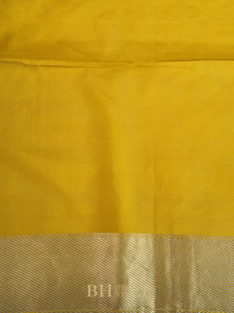 handwoven kaduwa meenakari buta katan silk banarasi