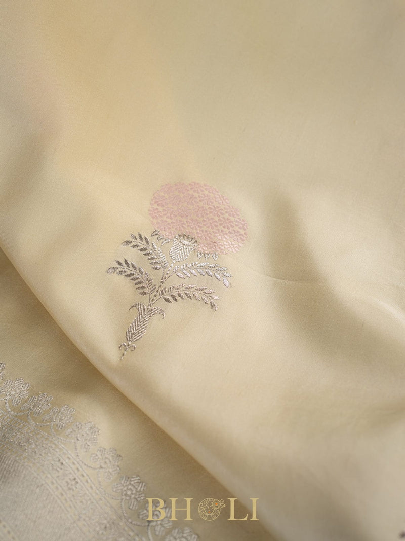 handwoven light green kaduwa buta katan silk banarasi
