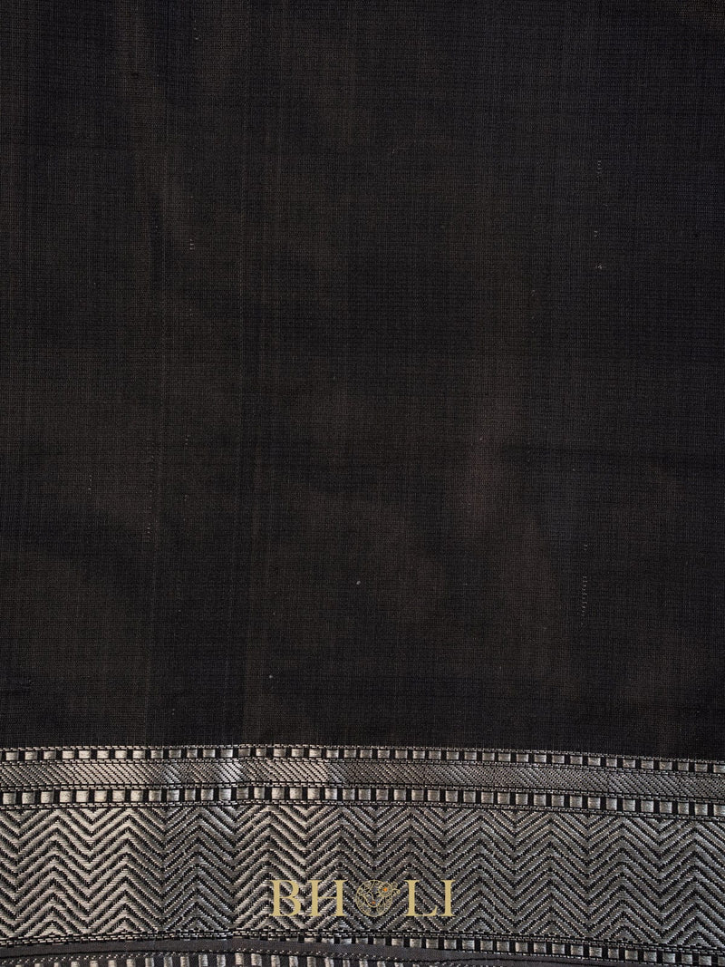handwoven mashru gaji kaduwa jungla black banarasi