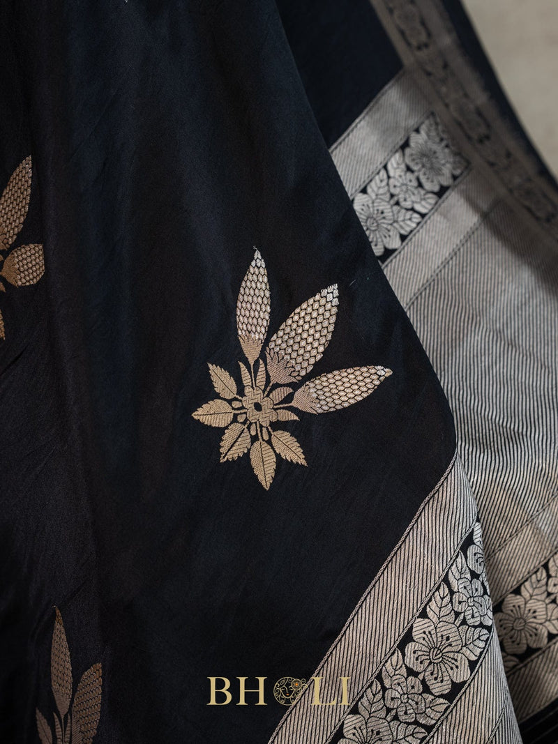 handwoven mashru gaji kaduwa sona rupa buta black banarasi