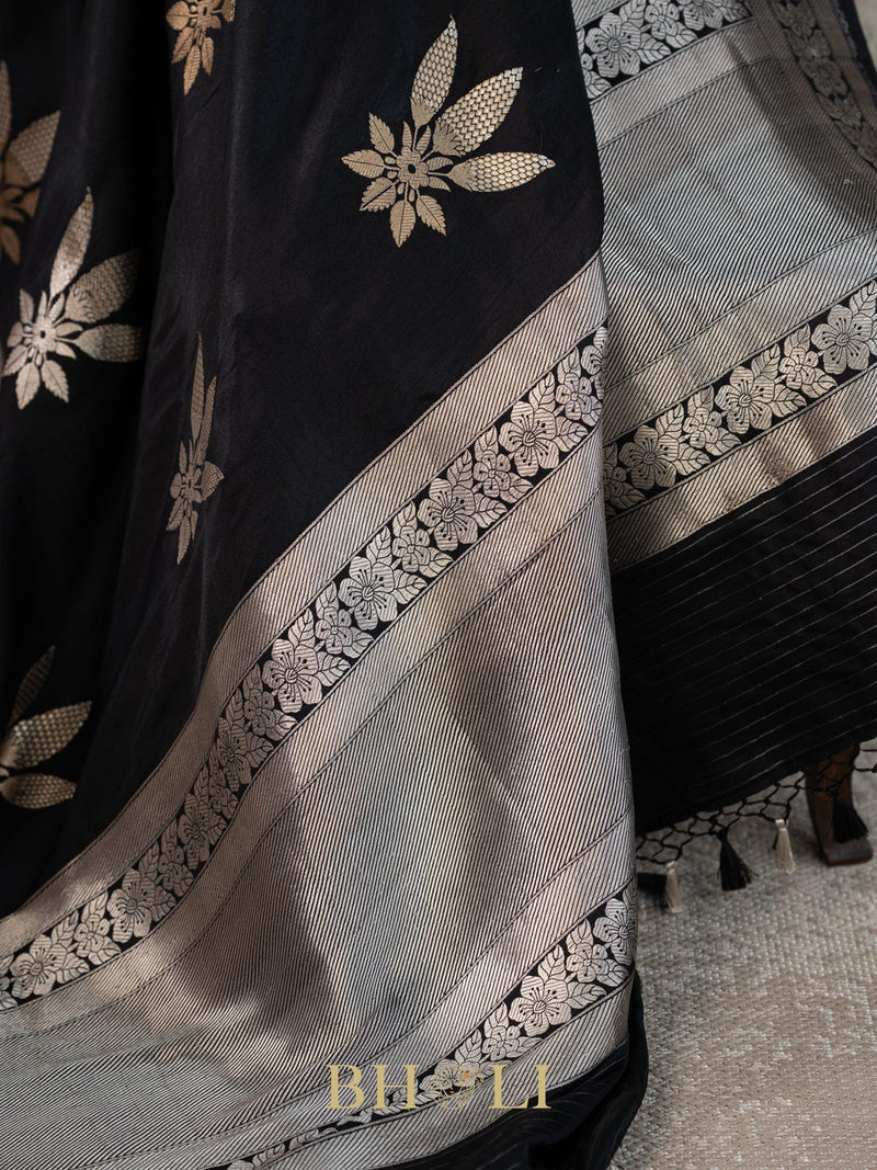 handwoven mashru gaji kaduwa sona rupa buta black banarasi