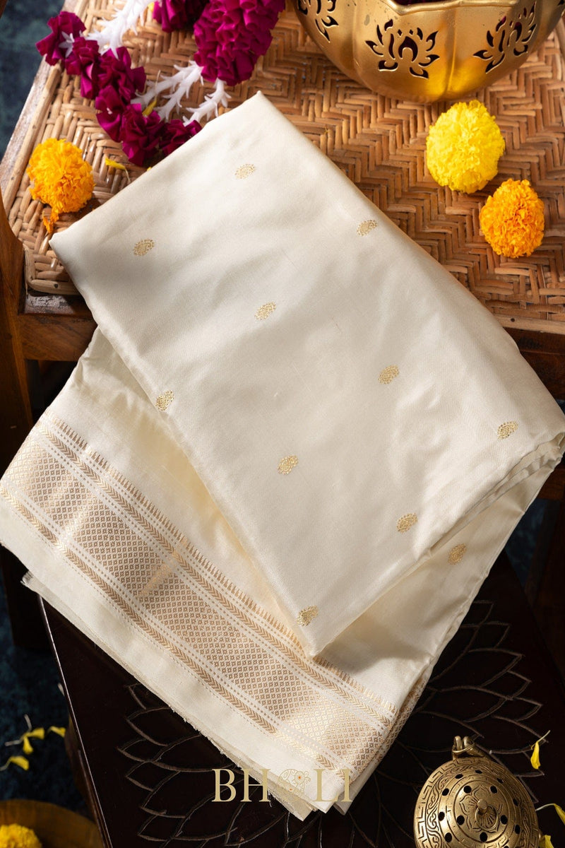 Handwoven narali paithani pure mulberry silk pearl white  saree