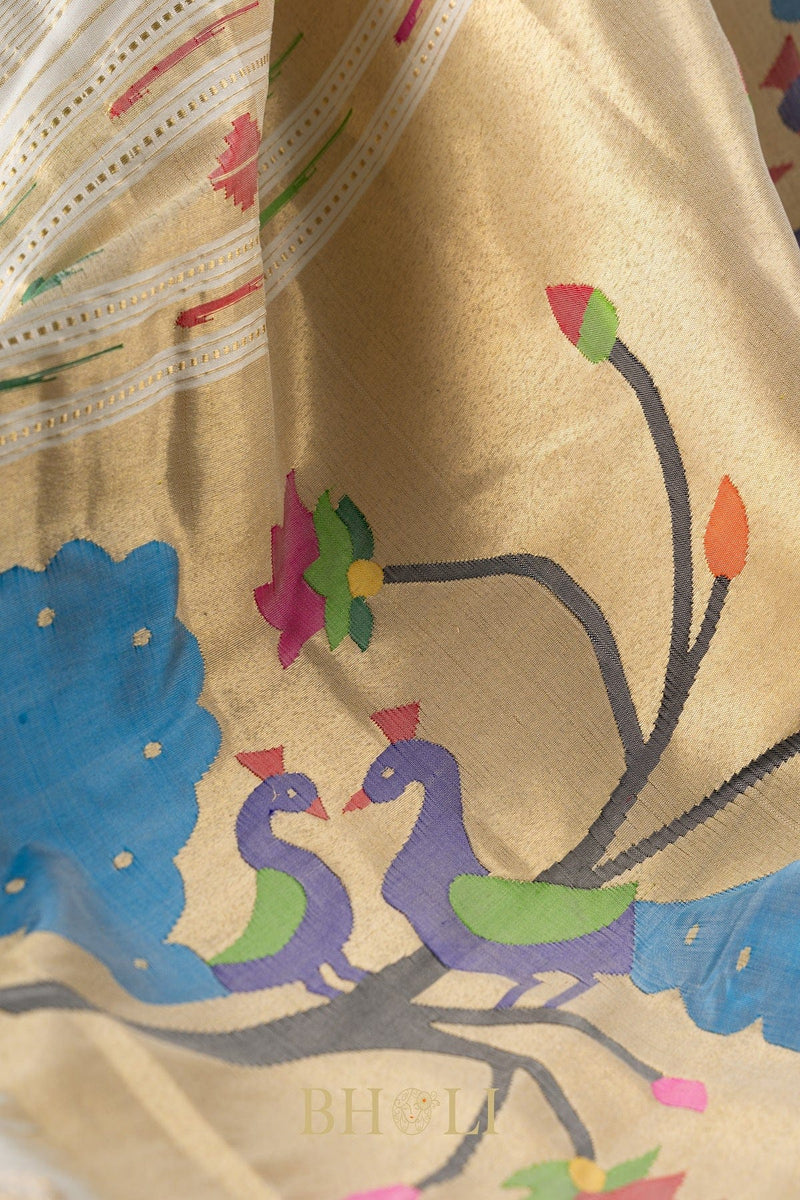 Handwoven narali paithani pure mulberry silk pearl white  saree