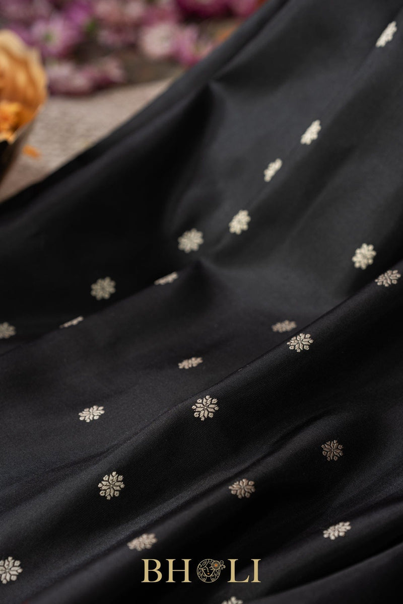 handwoven orange and black pure silk gadwal