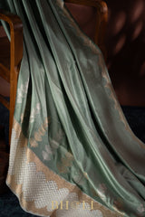 handwoven pure katan silk kaduwa buta with kora border banarasi