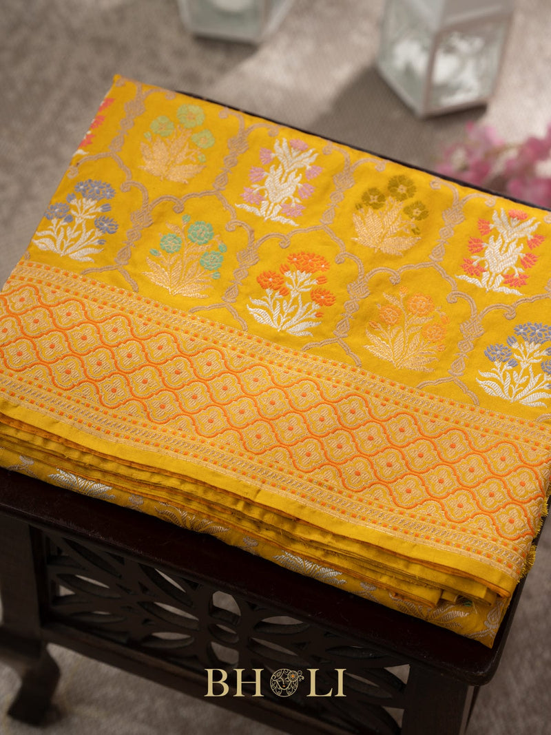 handwoven pure katan silk royal kaduwa jaal banarasi