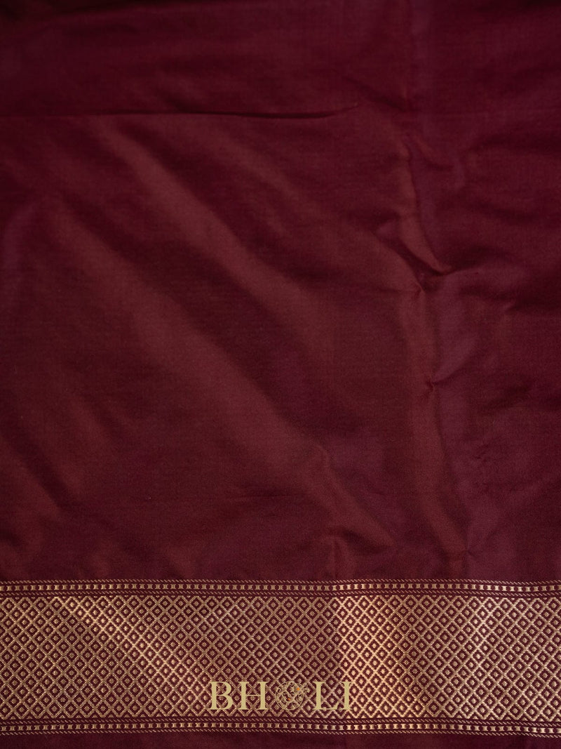handwoven pure kora silk with kadiyal katan border banarasi