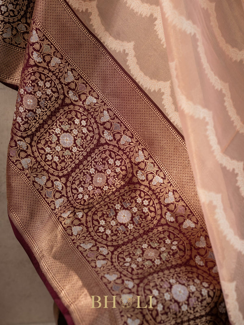 handwoven pure kora silk with kadiyal katan border banarasi