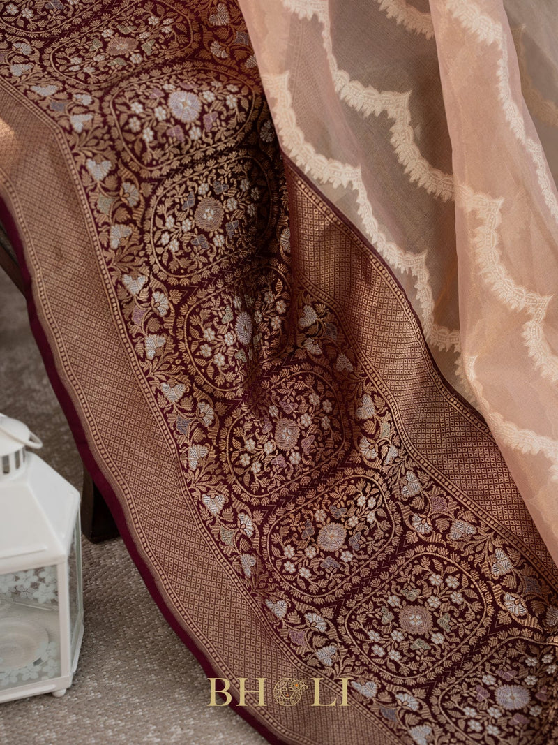 handwoven pure kora silk with kadiyal katan border banarasi