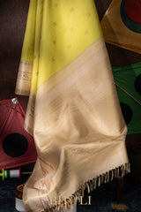 handwoven pure zari mulberry silk korvai kanjivaram