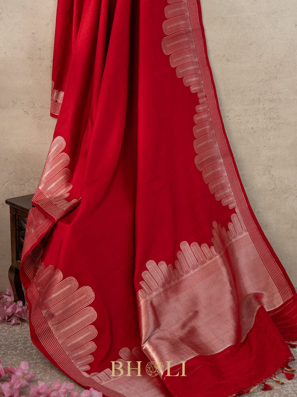 handwoven red pure katan silk kaduwa border banarasi