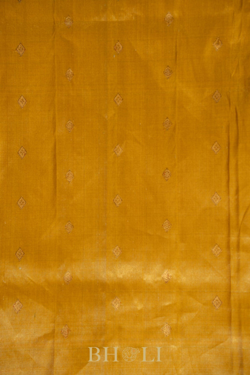 handwoven silk by silk gadwal single gold tone saree