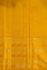 handwoven yellow pallu kai korvai mulberry silk kanjivaram