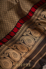 thread silk by silk kuttu gadwal