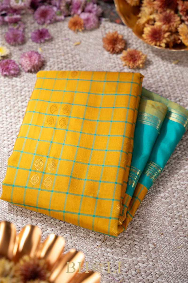 yellow and green handwoven silk by silk kuttu gadwal